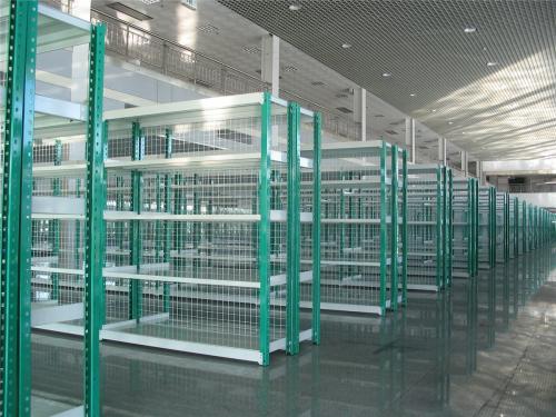 哪些貨架適合早冷庫中使用呢？